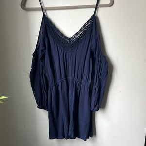 Small open shoulder romper